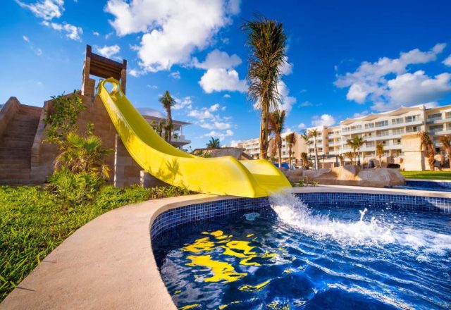 Planet Hollywood Cancun resort great for kids