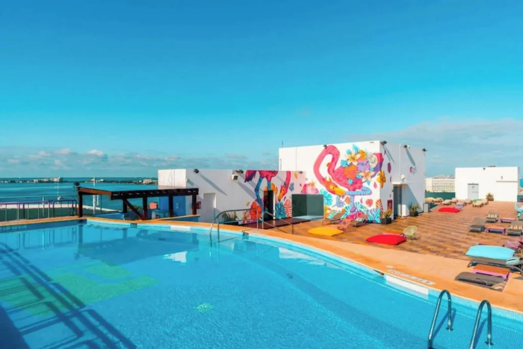 Rooftop pool with sea view at Aloft by Marriott Cancun in Cancun, Mexico
