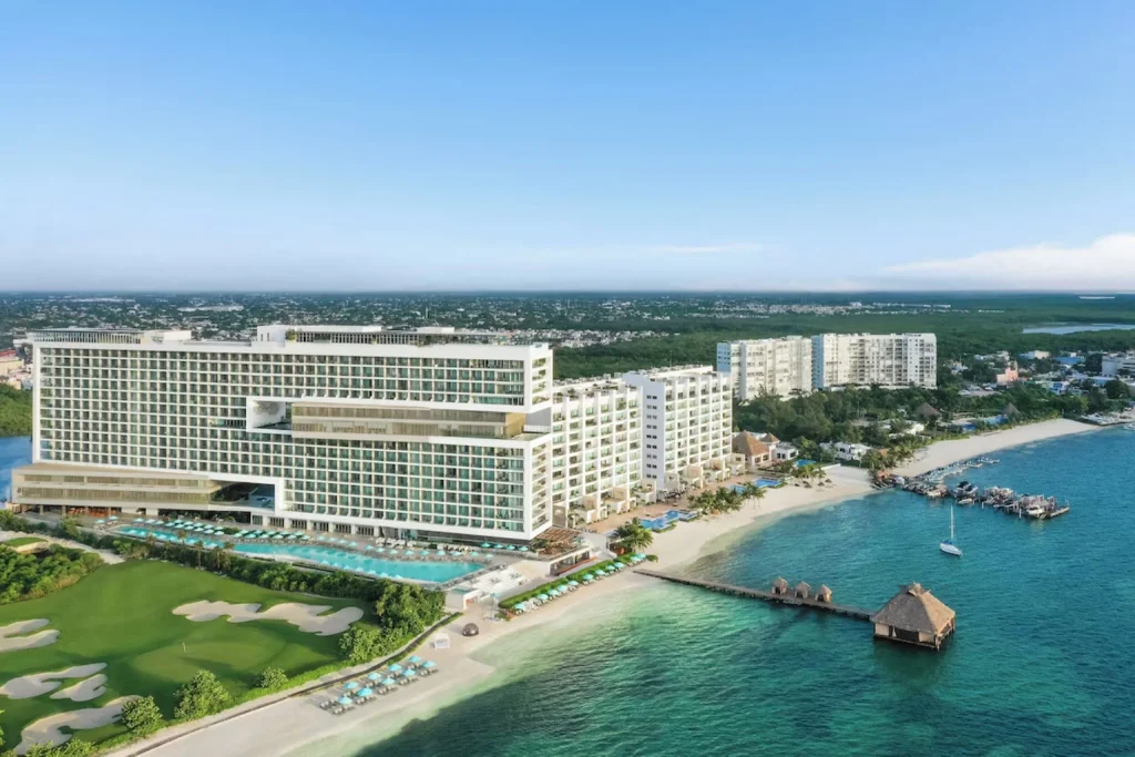 Aerial view of beachfront resort, pools and golf course beside the Caribbean Sea, Dreams Vista Cancun Golf & Spa Resort, Cancun