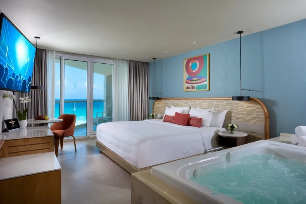 Ocean-view room with king bed and Jacuzzi at Hard Rock Hotel Cancun