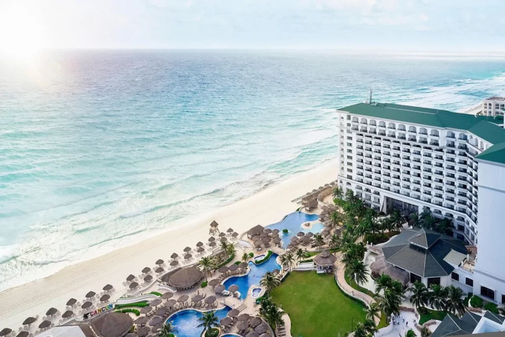 Aerial view of the pool and beach at JW Marriott Cancun Resort & Spa in Cancun.