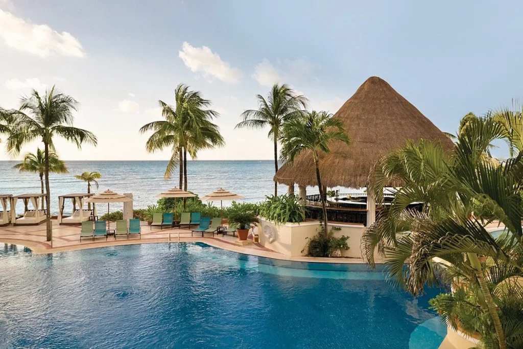 Main pool with ocean view at Wyndham Alltra Playa del Carmen in Riviera Maya